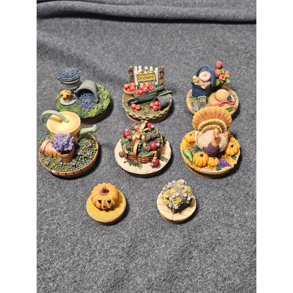 Yankee Candle Our America Resin Jar Toppers Lot of 8 Seasonal Holiday Farmhouse